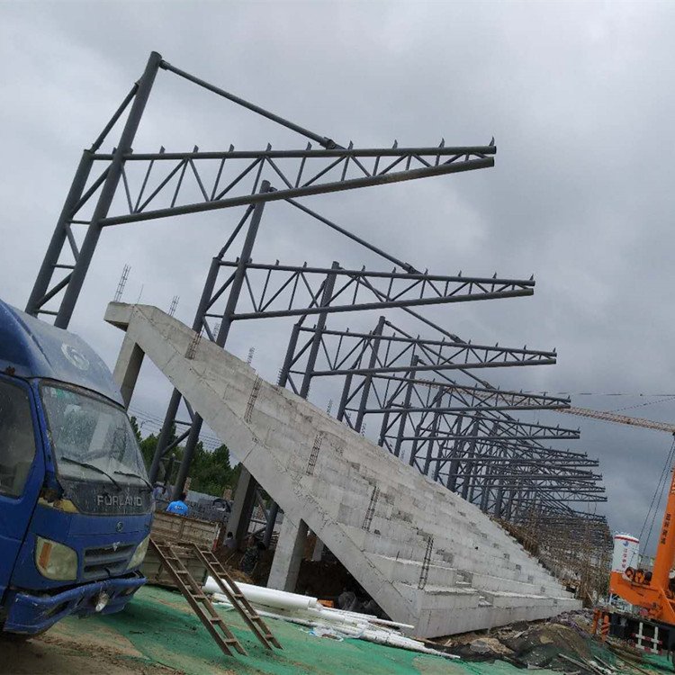 Customized High Quality Light Weight Steel Truss for Stadium Cover